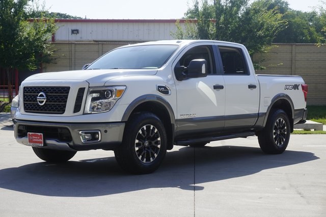 Certified Pre-Owned 2017 Nissan Titan PRO-4X 4WD 4D Crew Cab